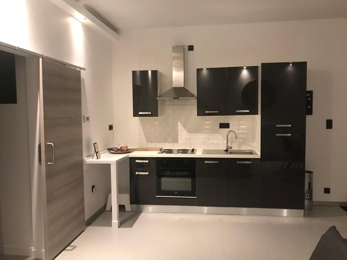 Antwerp West Side Apartment Zwijndrecht Bagian luar foto
