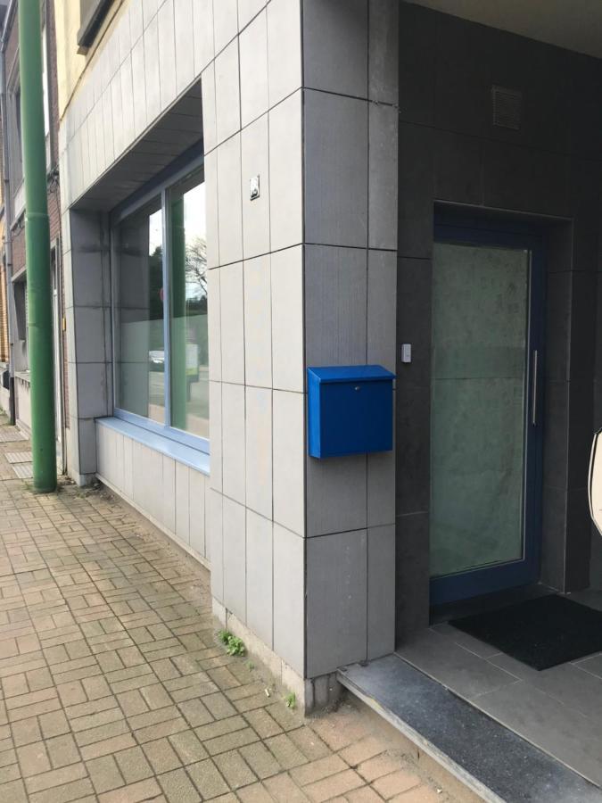 Antwerp West Side Apartment Zwijndrecht Bagian luar foto